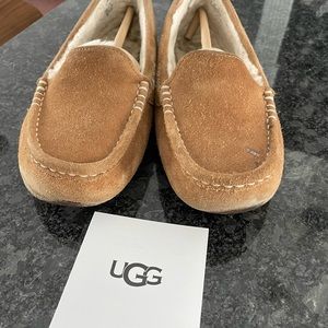 Ugg Ansley slipper